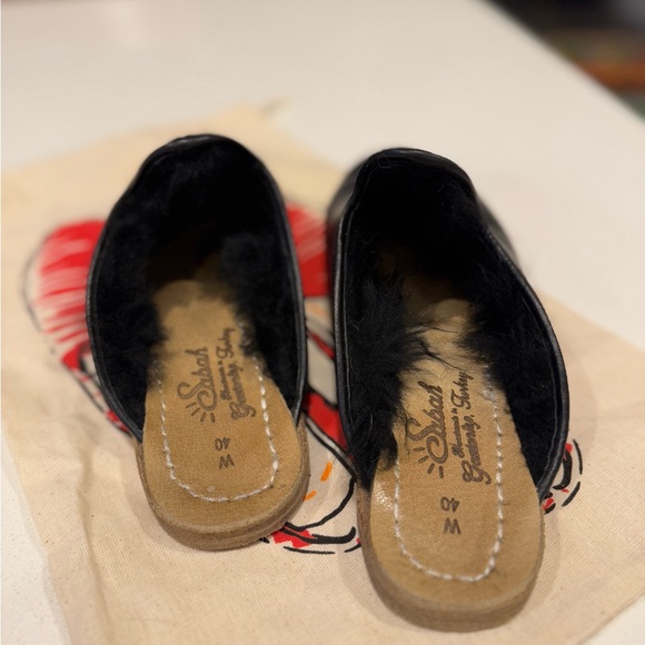 Sabah Shearling Lined Black Baba *like new* - Picture 2 of 7